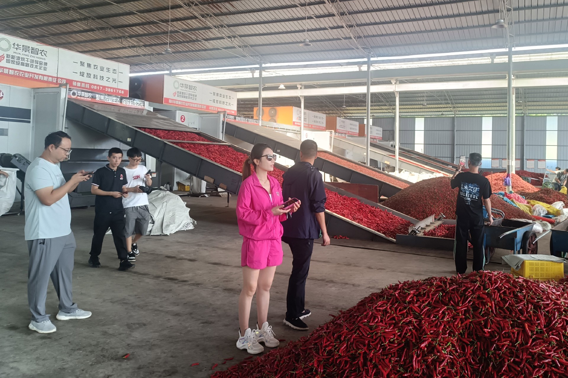 第10届“辣博会”后业内企业人士来厂参观、洽谈合作